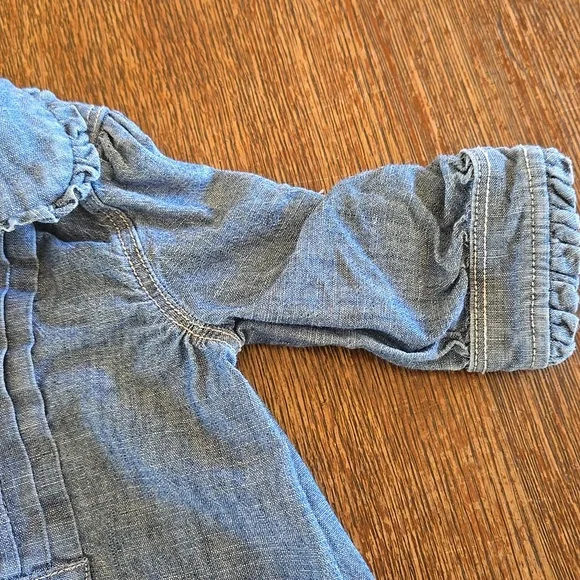 Ralph Lauren, Baby Girl Chambray Shortall, Size 3 Months - Picture 4 of 14